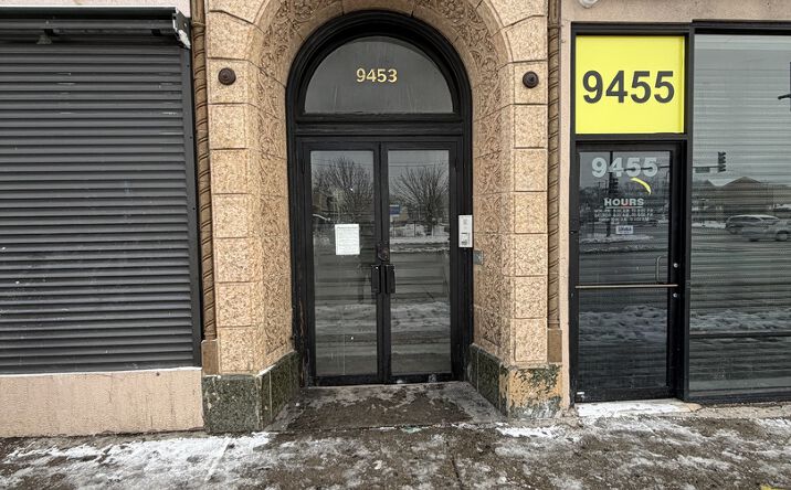 Pictures of Office property located at 9453 S Ashland Avenue 15, Chicago, IL 60620 for lease - image #1