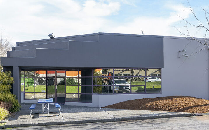 Pictures of Retail, Office, Industrial property located at 12324 134th Ct NE, Redmond, WA 98052 for lease - image #1