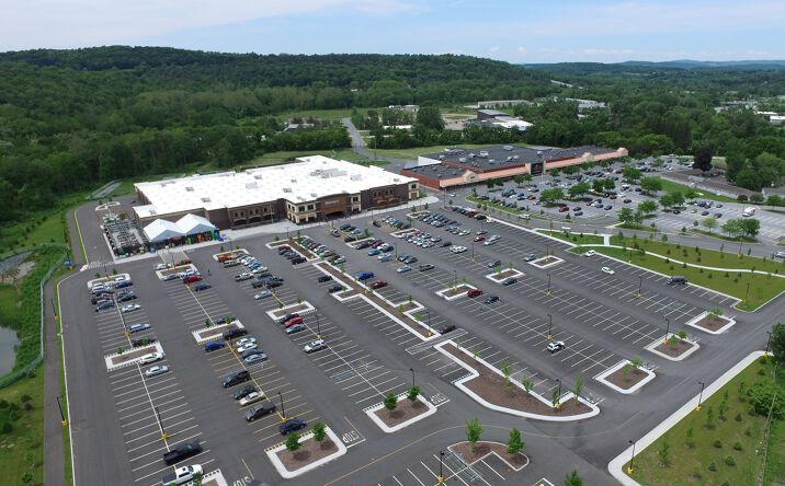 Pictures of Retail property located at 210 Northside Dr, Bennington, VT 05201 for lease - image #1