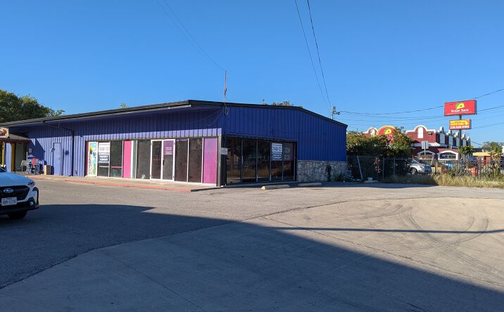 Pictures of Retail, Office property located at 7708 Marbach Rd, San Antonio, TX 78227 for lease - image #1
