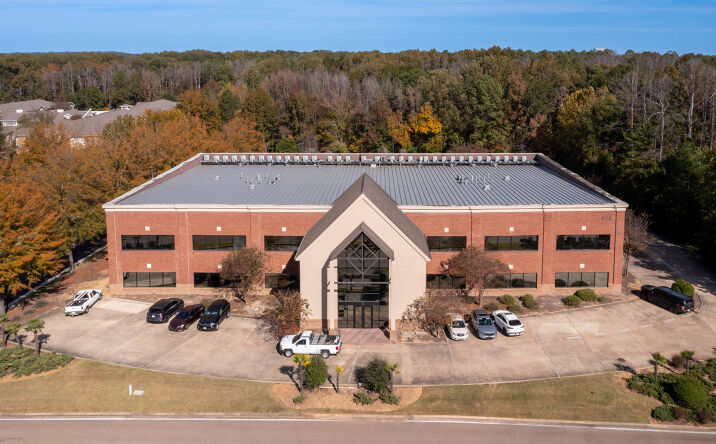 Pictures of Office property located at 625 Highland Colony Pkwy, Ridgeland, MS 39157 for lease - image #1