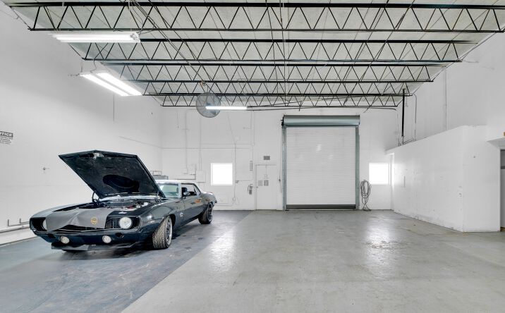 Pictures of Industrial property located at 224 NE 32nd Ct, Oakland Park, FL 33334 for lease - image #1