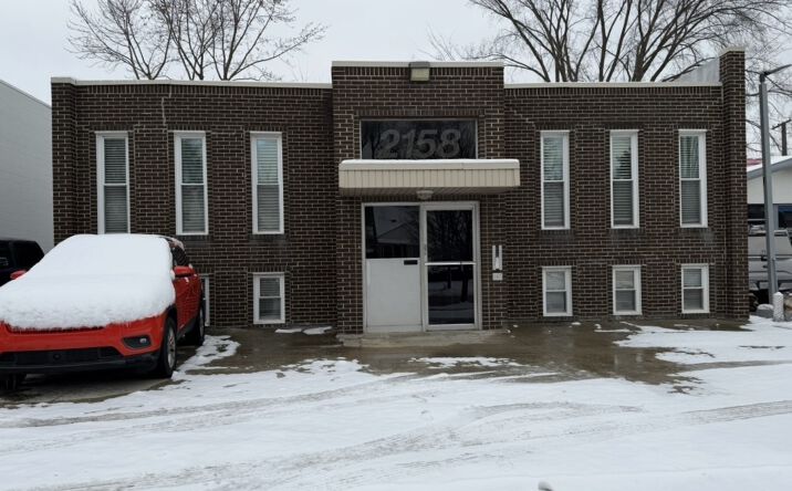 Pictures of Office property located at 2158 W Eleven Mile Rd, Berkley, MI 48072 for lease - image #1