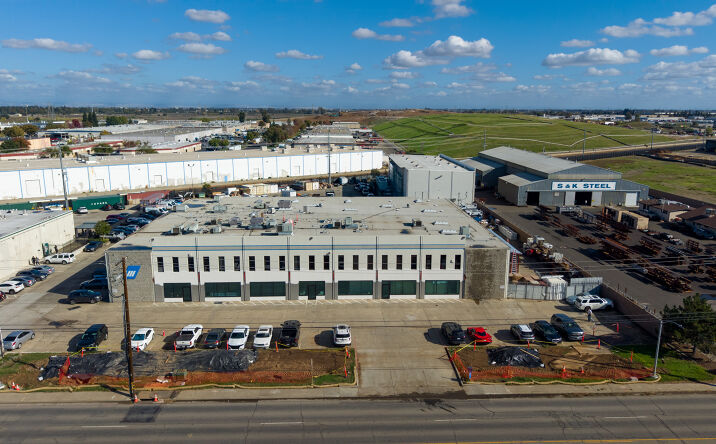 Pictures of Industrial property located at 5101 Florin Perkins Rd, Sacramento, CA 95826 for lease - image #1