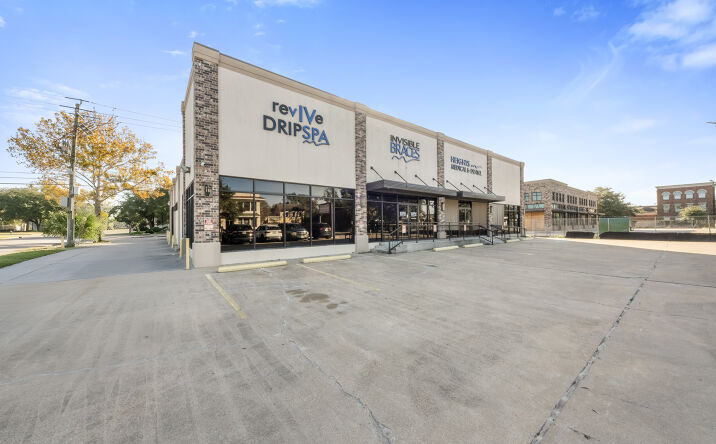 Pictures of Office, Retail property located at 1720 Yale St, Houston, TX 77008 for lease - image #1
