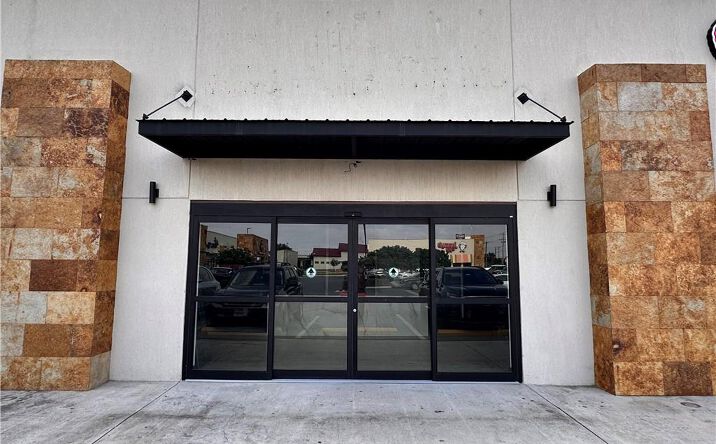 Pictures of Land property located at 608 N Shary Road # 12, Mission, TX 78572 for lease - image #1
