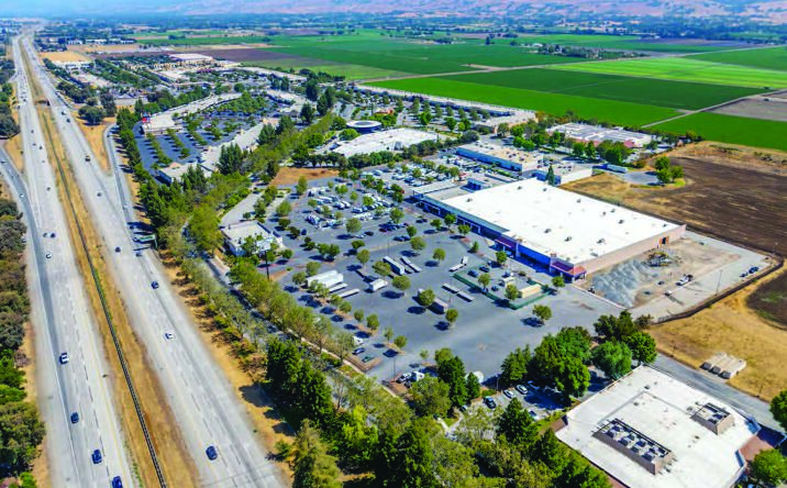 Pictures of Retail property located at 7900 Arroyo Circle, Gilroy, CA 95020 for lease - image #1