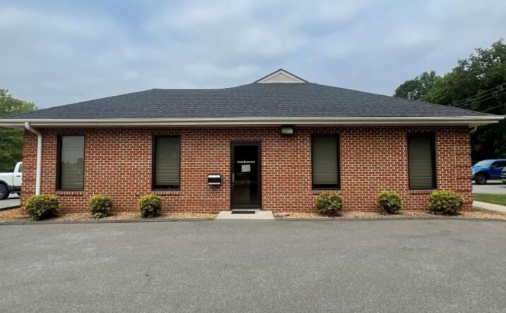 Pictures of Office property located at 2003 Graves Mill Rd, Forest, VA 24551 for lease - image #1