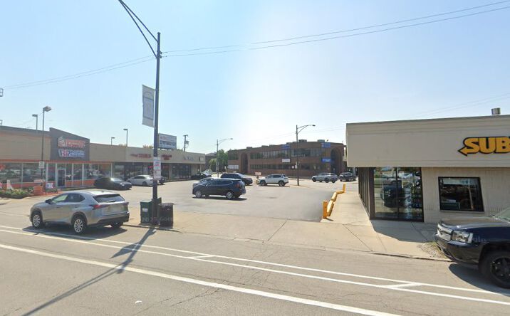 Pictures of Retail, Office, Restaurant property located at 6346 N Milwaukee Ave, Chicago, IL 60646 for lease - image #1