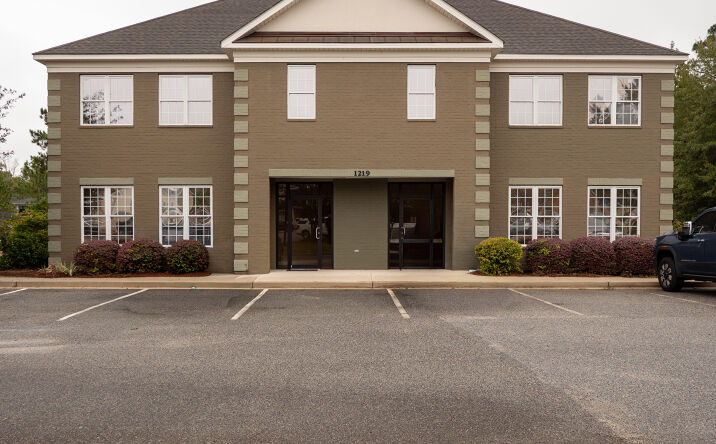 Pictures of Office property located at 1219 Merchants Wy, Statesboro, GA 30458 for lease - image #1