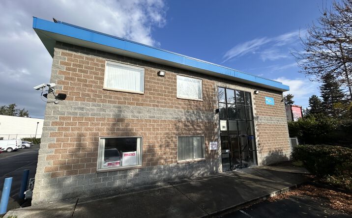 Pictures of Office property located at 8620 Holly Dr, Everett, WA 98208 for lease - image #1