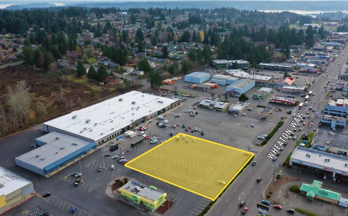 Pictures of Retail property located at 4210 Wheaton Wy, Bremerton, WA 98310 for lease - image #1