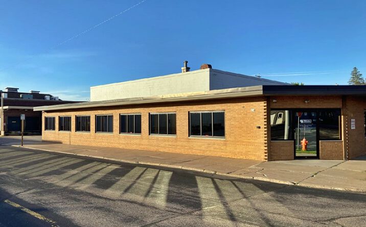 Pictures of Office property located at 214 W 2nd St, Marshfield, WI 54449 for lease - image #1