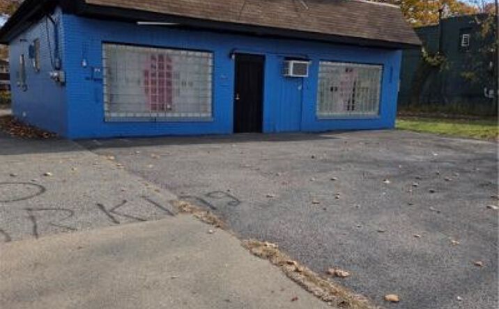 Pictures of Retail property located at 3619 South Ave, Youngstown, OH 44502 for lease - image #1