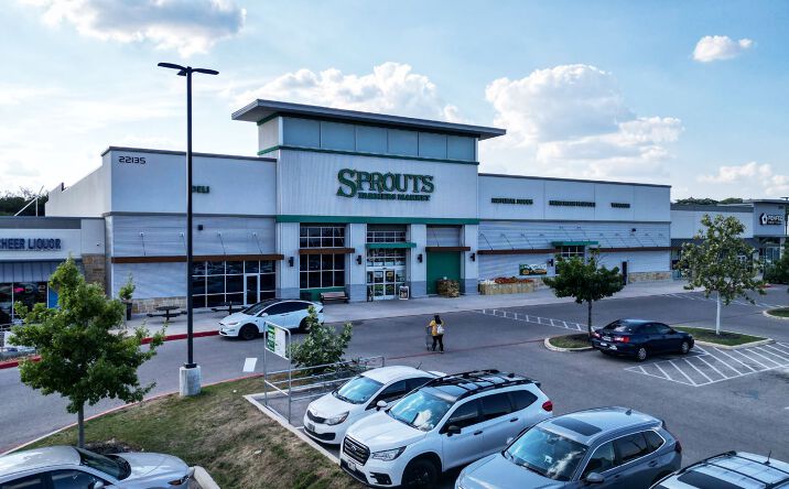 Pictures of Retail property located at 22135 Bulverde Rd, San Antonio, TX 78259 for lease - image #1