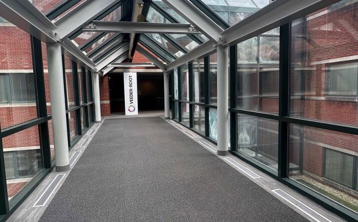 Pictures of Office property located at 125 Powder Forest Dr, Simsbury, CT 06089 for lease - image #1