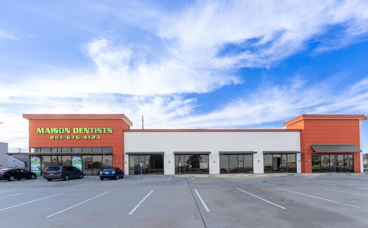 Pictures of Retail, Office, Restaurant property located at 2115 N Mason Rd, Katy, TX 77449 for lease - image #1