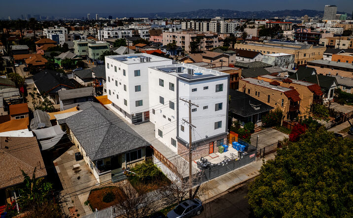Pictures of Special Purpose property located at 1135 S Ardmore Ave, Los Angeles, CA 90006 for lease - image #1