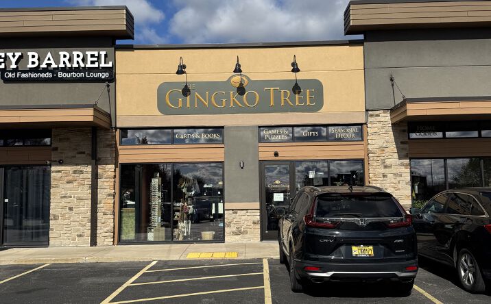 Pictures of Retail property located at 160 Keenan Ct, Verona, WI 53593 for lease - image #1