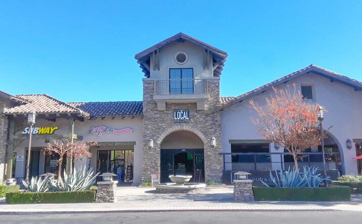 Pictures of Retail property located at 26802 - 26960 The Old Road, Stevenson Ranch, CA 91381 for lease - image #1