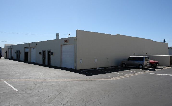Pictures of Office, Industrial property located at 9850 - 9860 Owensmouth & 21632 Lassen, Chatsworth, CA 91311 for lease - image #1