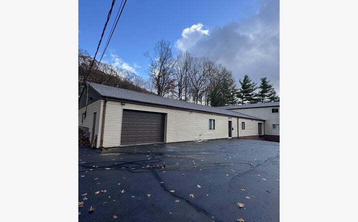 Pictures of Industrial, Office property located at 1777 N Colony Rd, Meriden, CT 06450 for lease - image #1