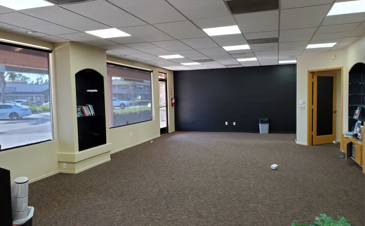 Pictures of Retail, Office property located at 330 W Felicita Ave, Escondido, CA 92025 for lease - image #1