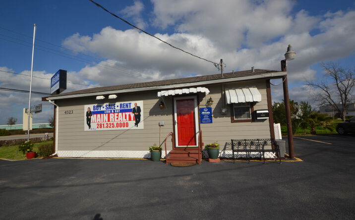 Pictures of Office, Retail, Special Purpose property located at 3423 S Main St, Stafford, TX 77477 for lease - image #1