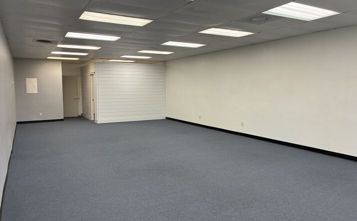 Pictures of Retail, Office property located at 330 W Felicita Ave, Escondido, CA 92025 for lease - image #1