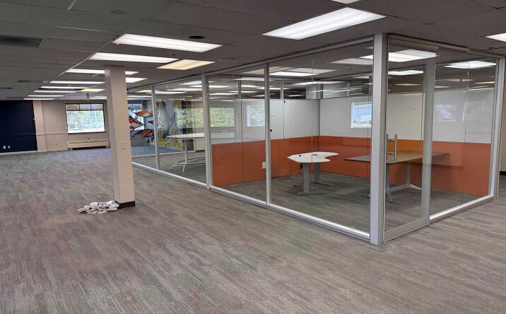 Pictures of Land property located at 2460 Kerper Boulevard #Suite 701 A & B, Dubuque, IA 52001 for lease - image #1
