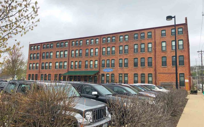 Pictures of Land property located at 1789 Elm Street #Suite B, Dubuque, IA 52001 for lease - image #1