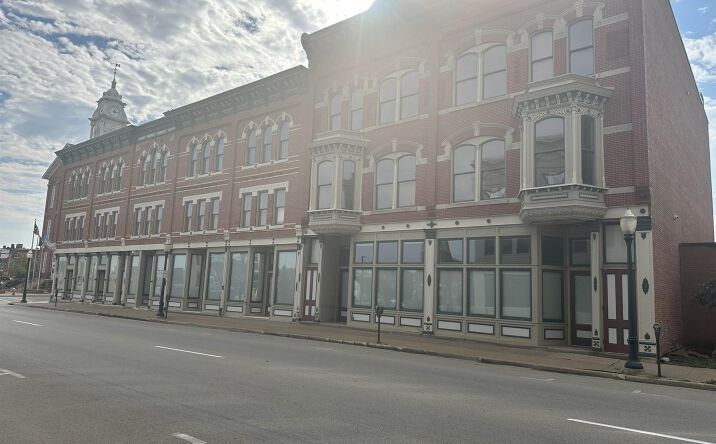 Pictures of Land property located at 1301 Central Avenue, Dubuque, IA 52001 for lease - image #1