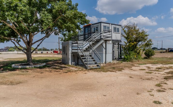 Pictures of Office, Special Purpose property located at I- 10 Access Rd, Converse, TX 78109 for lease - image #1