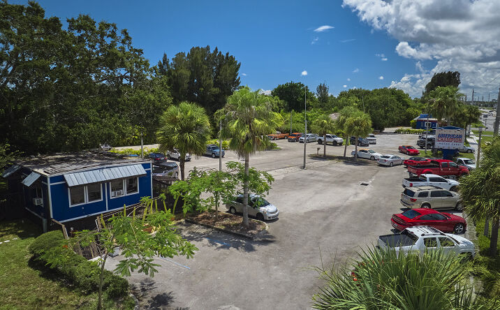 Pictures of Retail, Office property located at 2155 NW Federal Hwy, Stuart, FL 34994 for lease - image #1