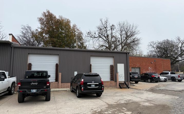 Pictures of Retail, Office, Industrial property located at 1207 S Lewis Ave, Tulsa, OK 74104 for lease - image #1