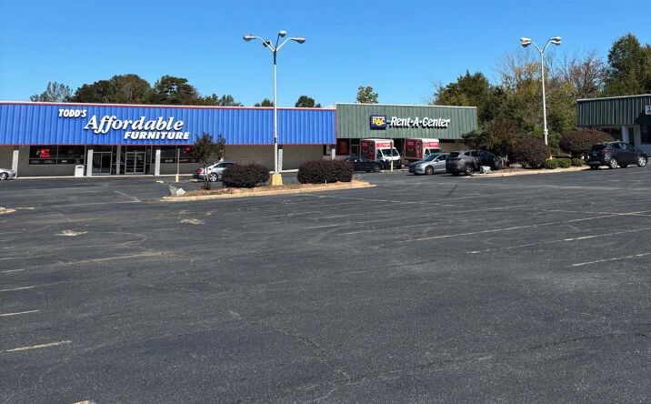 Pictures of Retail property located at 2312 N Church St, Burlington, NC 27217 for lease - image #1