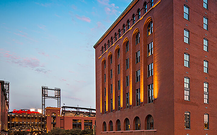 Pictures of Office property located at 900 Spruce St, St. Louis, MO 63102 for lease - image #1