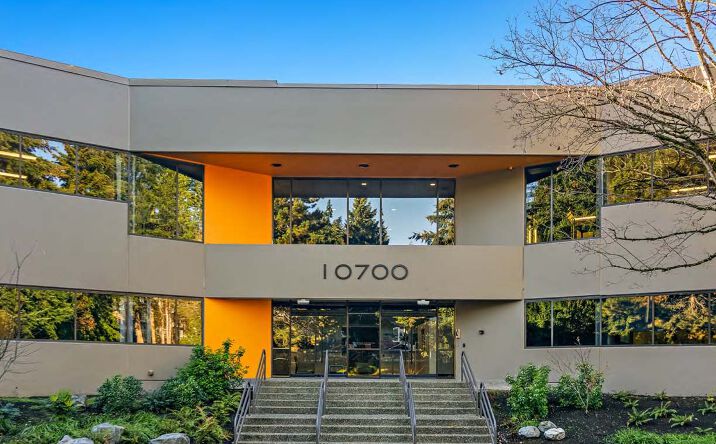 Pictures of Retail, Office property located at 10700 Northup Way, Bellevue, WA 98004 for lease - image #1