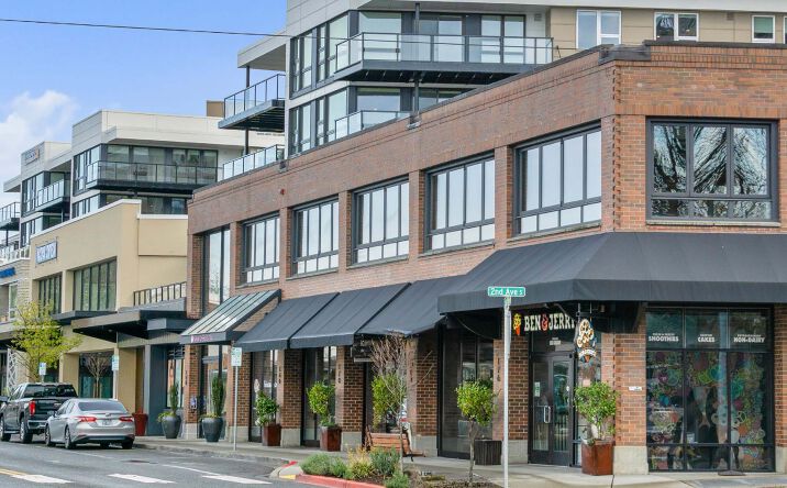 Pictures of Retail, Office property located at 136-150 Lake St S, Kirkland, WA 98033 for lease - image #1