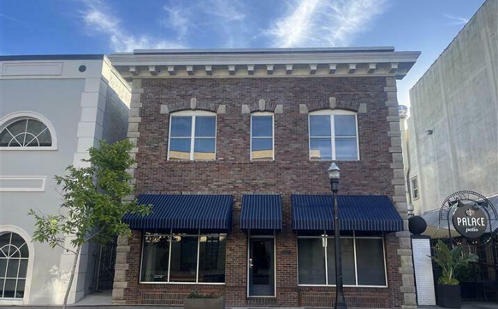 Pictures of Retail, Office property located at 110 S Kentucky Ave, Lakeland, FL 33801 for lease - image #1