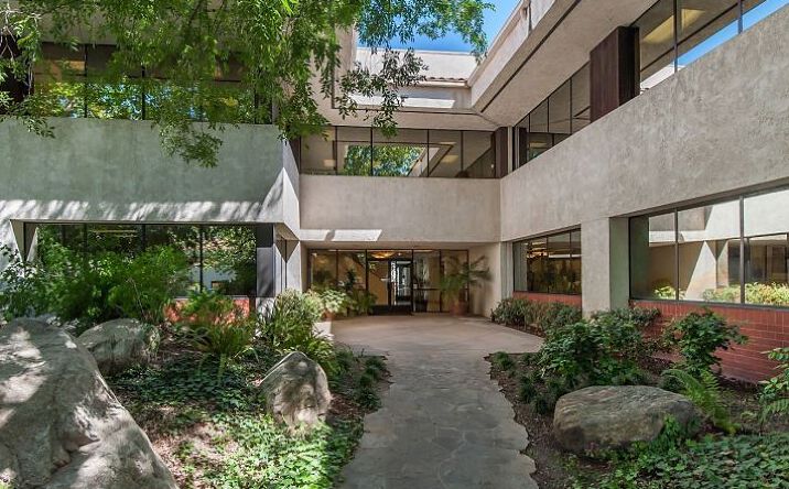Pictures of Office property located at 195, 275, 325 E. Hillcrest Drive, Thousand Oaks, CA 91360 for lease - image #1