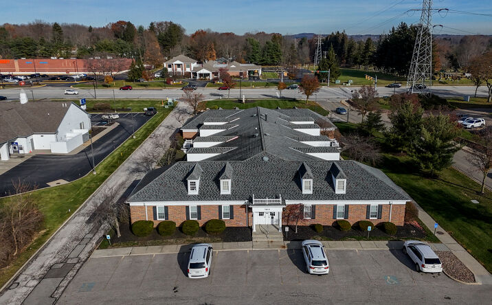 Pictures of Office property located at 3610-3634 W Market St, Fairlawn, OH 44333 for lease - image #1