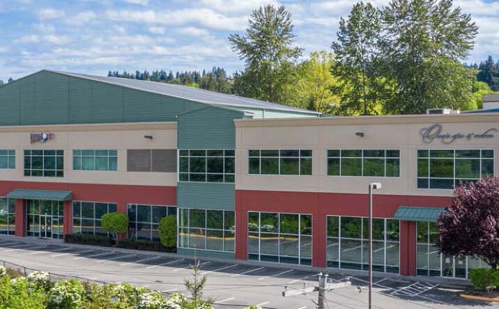 Pictures of Retail, Office property located at 18512-18600 Woodinville - Snohomish Rd NE, Woodinville, WA 98072 for lease - image #1