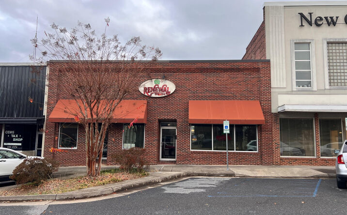 Pictures of Retail, Office, Restaurant property located at 32 Franklin St, Martinsville, VA 24112 for lease - image #1