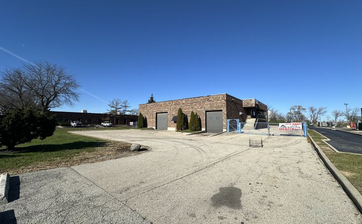 Pictures of Industrial property located at 1220 Mark St, Bensenville, IL 60106 for lease - image #1