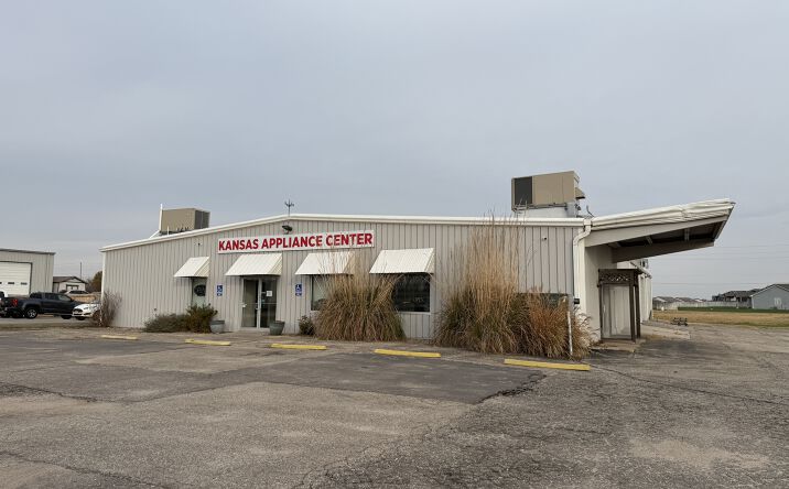 Pictures of Industrial, Office property located at 19906 W Kellogg Dr, Goddard, KS 67052 for lease - image #1