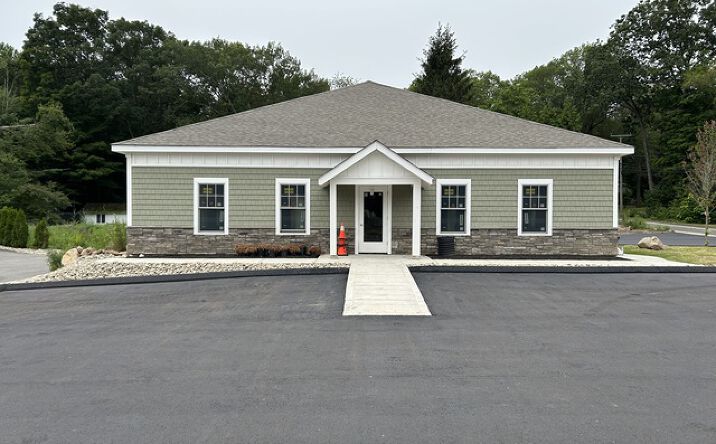 Pictures of Office property located at 13 N Main St, East Hampton, CT 06424 for lease - image #1