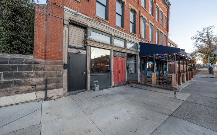 Pictures of Retail, Office, Restaurant property located at 560 S High St, Columbus, OH 43215 for lease - image #1