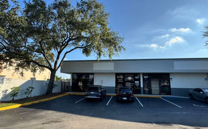 Pictures of Retail, Industrial property located at 1900 NW 19th St, Fort Lauderdale, FL 33311 for lease - image #1