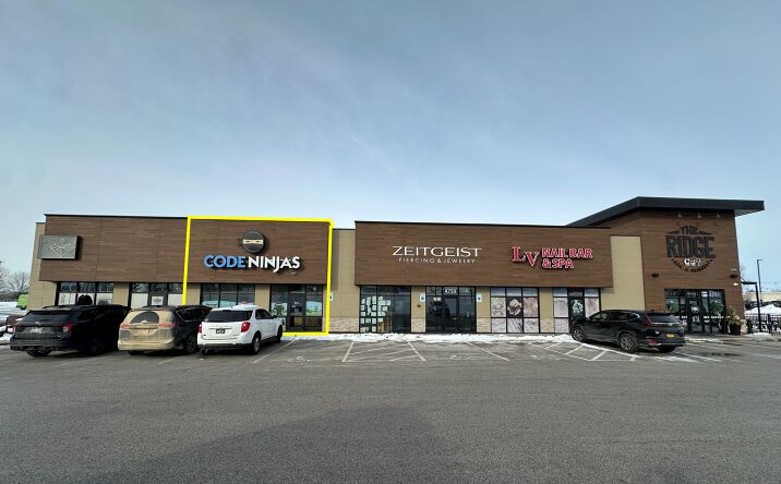 Pictures of Office, Retail property located at 4750 Utica Ridge Rd, Davenport, IA 52807 for lease - image #1